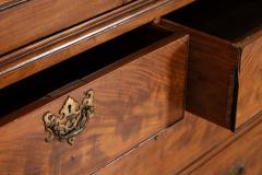 English George III Walnut Linen Press - 4435664