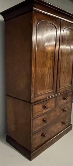 English George lll Linen Press Cabinet Burl Mahogany 1815 - 3892105