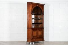 English Georgian Barrel Back Pine Corner Cabinet - 3978053