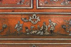 English Georgian Style Lacquered Chinoiserie Cabinet - 2798805