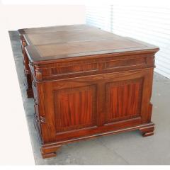 English Leather Top Partner Desk - 2309104