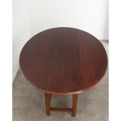 English Mahogany Drop Leaf Oval Dining Table - 3474140