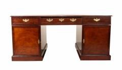 English Mahogany Leather Top Desk - 2800682