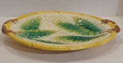 English Majolica Serving Tray with Basket Leaves and Stem Handles Circa 1870 - 2246668