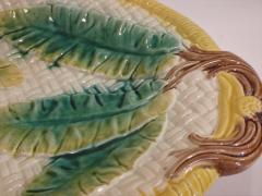 English Majolica Serving Tray with Basket Leaves and Stem Handles Circa 1870 - 2246672