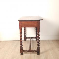 English Oak Barley Twist Tavern Table with Drawer 18th century - 4649747