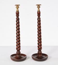 English Open Twist Oak Candlesticks - 4575729