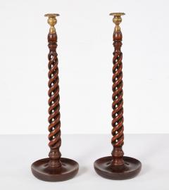 English Open Twist Oak Candlesticks - 4575730