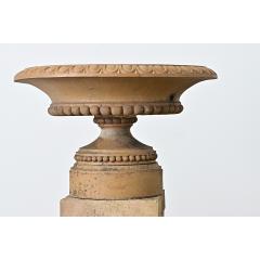 English Pair of 19th Century Carved Stone Garden Urns - 4549991