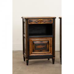 English Pair of Decoupage Bedside Cabinets - 3164120