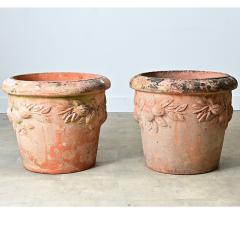 English Pair of Large 20th Century Terracotta Decorated Planters - 4798663