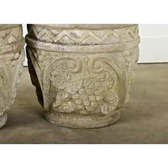 English Pair of Reconstituted Stone Planters - 3760763