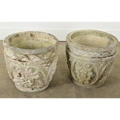 English Pair of Reconstituted Stone Planters - 3760765