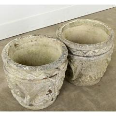 English Pair of Reconstituted Stone Planters - 3760788