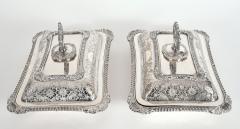 English Pair of Silver Plated Tableware Serving Dishes - 799366