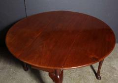 English Queen Anne Drop Leaf Table - 2127552