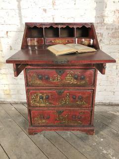 English Queen Anne Early 18th Century Red Chinoiserie Lacquer Desk Commode - 2017936