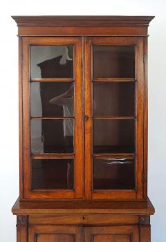 English Regency Chestnut and Mahogany Petite Bookcase Cabinet circa 1825 - 4633411