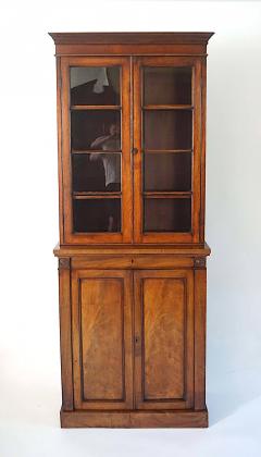 English Regency Chestnut and Mahogany Petite Bookcase Cabinet circa 1825 - 4633418
