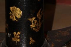 English Regency Chinoiserie Black and Parcel Gilt Lacquered Center Table - 3656673