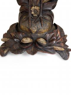 English Regency console with a carved bird floral base over a shaped top - 4635540