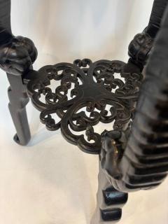 English Regency style ebonized 3 elephant leg pedestal and inset marble top - 4657139