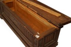 English Renaissance Walnut Trunk - 4520742