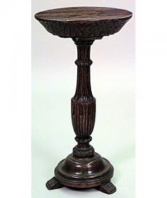 English Renaissance small walnut end table - 4658624