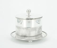 English Sheffield Silver Plate Covered Round Shape Tea Caddy - 3168622