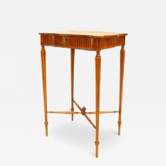 English Sheraton Satinwood and Mahogany Sewing Table - 4708568