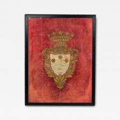 English Silk and Gold Embroidered Coat of Arms - 4540154