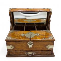English Victorian Oak Tantalus Set - 3195851