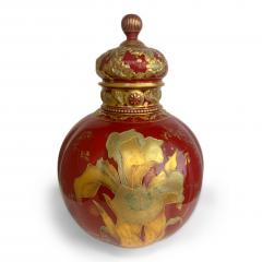 English Victorian Royal Crown Darby red porcelain spherical shaped cover urn - 4690163