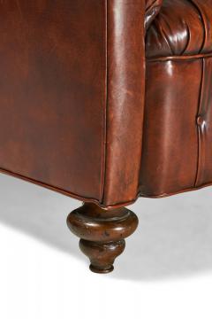 English Victorian Warm Brown Leather Tufted Chesterfield Sofa - 4633522