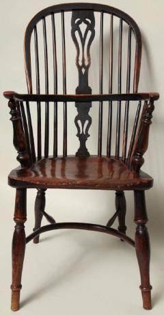 English Yew Wood Hoop Back Windsor Armchair - 627290