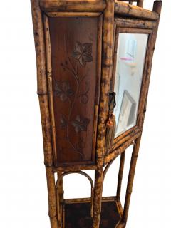 English bamboo corner cabinet with a front door and lacquered shelf - 4665508