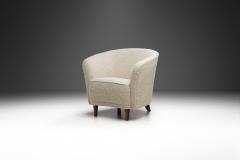 Enveloping Cabinetmaker Armchair in Boucl Europe ca 1950s - 3255022