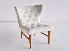 Eric Bertil Karl n Eric Bertil Karl n Pair of Lounge Chairs in Ivory Linen and Elm Sweden 1940s - 2083665