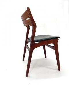 Erik Buch Set of 12 Erik Buch Teak Dining Chairs Model 310 for Christiansen M belfabrik - 3419850