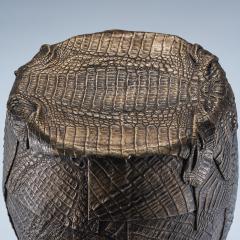 Erin Sullivan Alligator Stool 2025 - 4352481