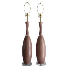 Ettore Sottsass Pair of Post Modern 1980s Peach Ceramic Table Lamps with Brass Trim - 4254352