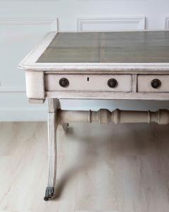 European Early 19th Century Partners Desk with Bronze Mounts and Leather Top - 4737280