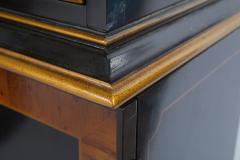European Georgian Style Chinoiserie Breakfront Cabinet - 2472191