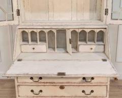 European two part vitrine cabinet with fine carvings circa 1790 - 4451764