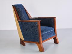 Exceptional Art Deco Arm Chair in Blue Velvet and Maple Northern France 1920s - 3385609