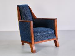 Exceptional Art Deco Arm Chair in Blue Velvet and Maple Northern France 1920s - 3385618
