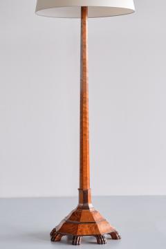 Exceptional Swedish Grace Floor Lamp in Birch with Carved Paw Feet 1920s - 3355763
