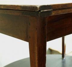 Exquisite 18th Century Walnut Directoire Table - 778856