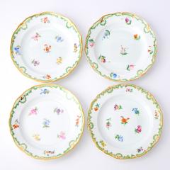 Extensive 19th Century Meissen Porcelain Dinnerware Service For Twelve People - 4553115