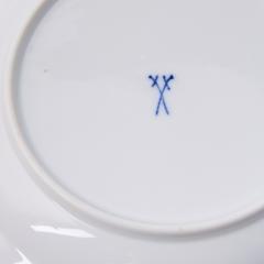 Extensive 19th Century Meissen Porcelain Dinnerware Service For Twelve People - 4553120